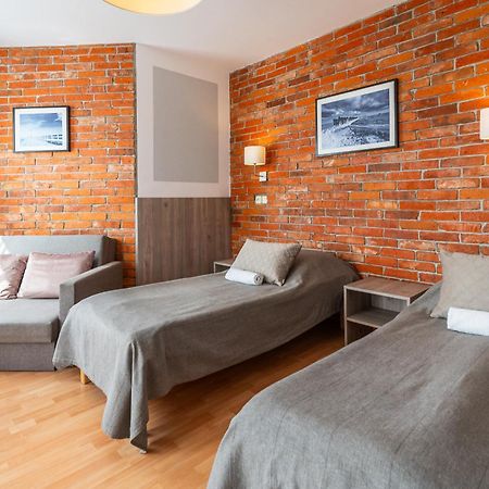 Max Apartamenty - Pokoje - Domki - Restauracja - Basen Großmöllen Exterior foto