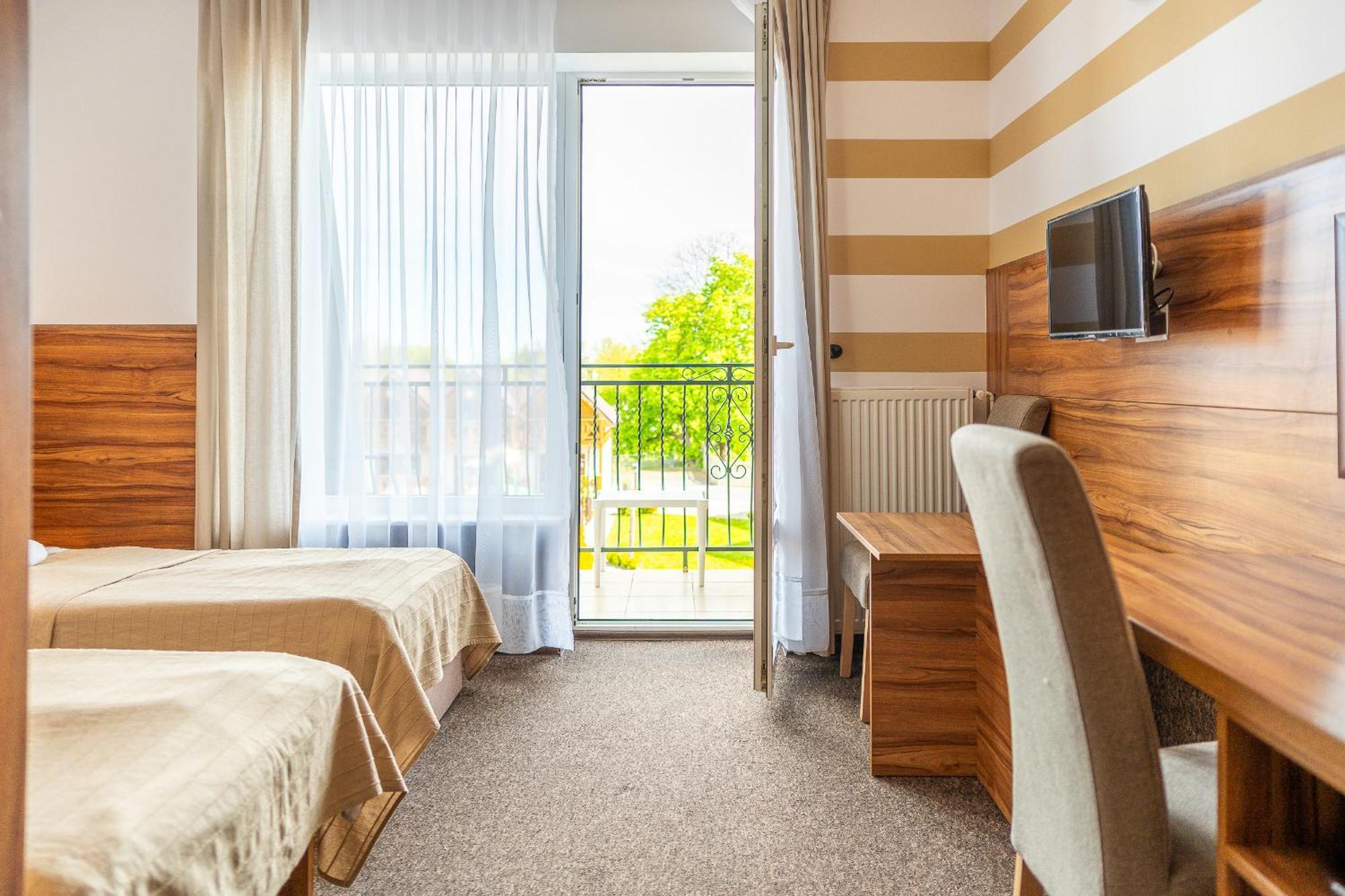 Max Apartamenty - Pokoje - Domki - Restauracja - Basen Großmöllen Exterior foto